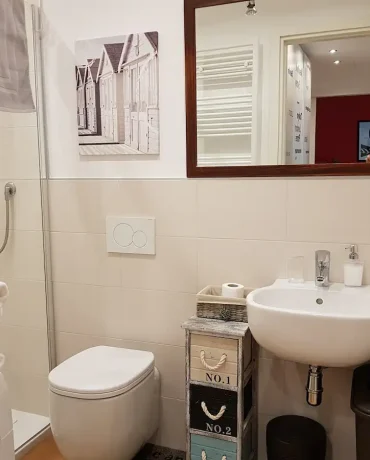 6ca1547e-c3f0-4a49-a820-e92991358183