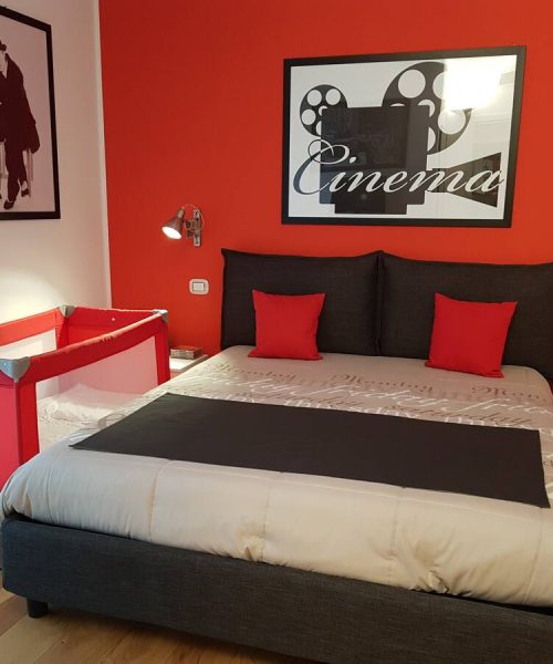 c046d52b-fb56-46c3-ace8-82e70e1f025a